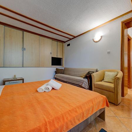 Olive Garden Apartments Sveti Stefan Camera foto